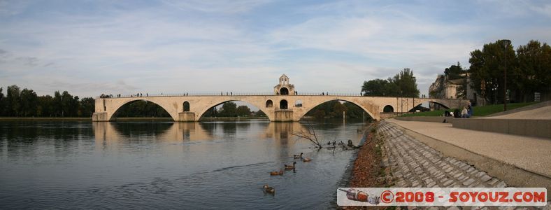 Avignon - Pont Saint-Benezet (pont d'Avignon)
Mots-clés: panorama patrimoine unesco Pont Ruines