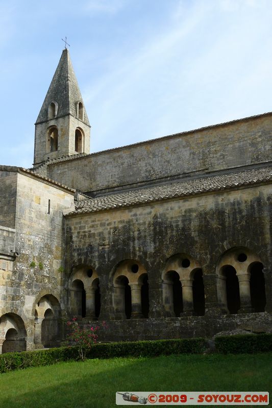 Abbaye du Thoronet - Le Cloitre
Mots-clés: Abbaye