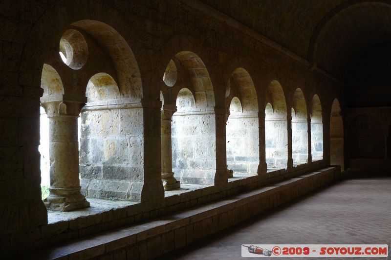Abbaye du Thoronet - Le Cloitre
Mots-clés: Abbaye