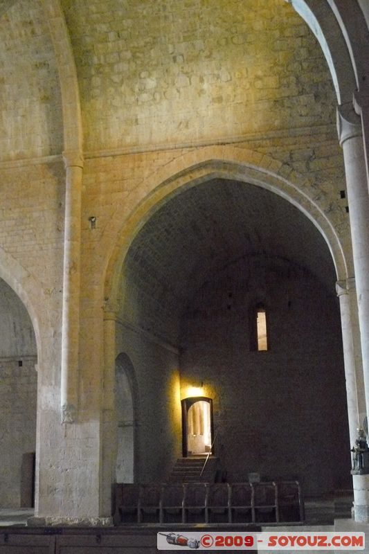 Abbaye du Thoronet - Eglise
Mots-clés: Abbaye Eglise