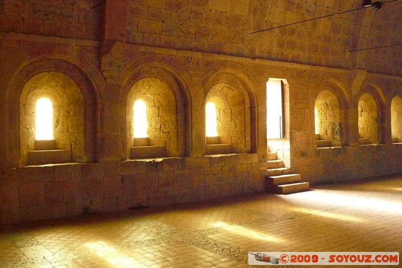 Abbaye du Thoronet - Le dortoir
Mots-clés: Abbaye