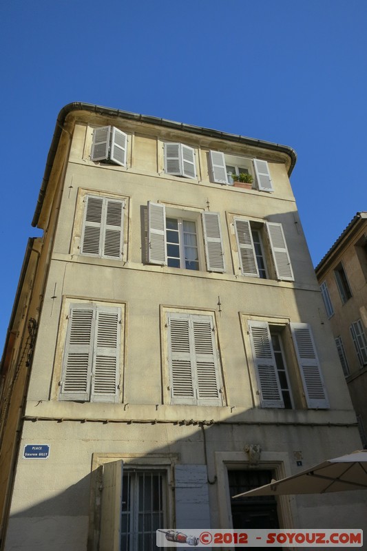 Aix-en-Provence - Place Seraphin Gilly
Mots-clés: Aix-en-Provence FRA France geo:lat=43.52825863 geo:lon=5.44559777 geotagged Provence-Alpes-CÃ´te d'Azur