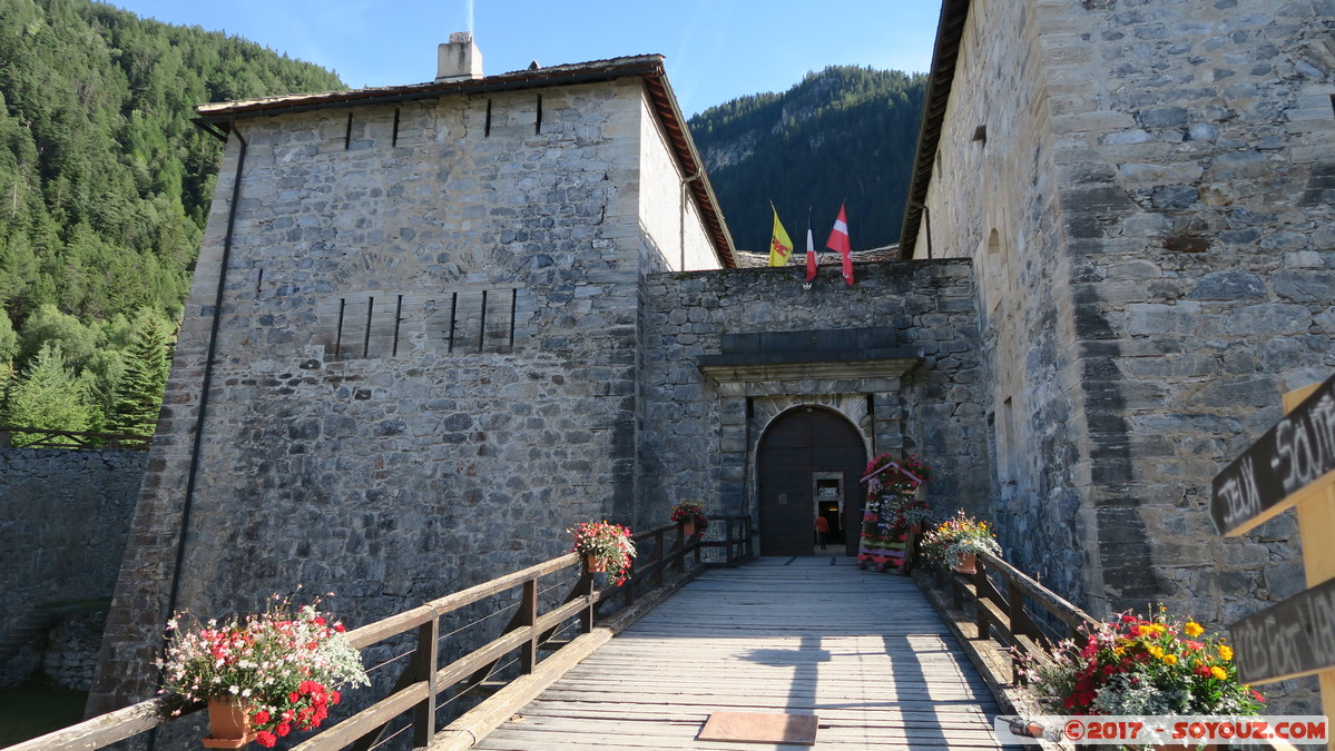 L&rsquo;Esseillon - Redoute Marie-Th&eacute;r&egrave;se
Mots-clés: Auvergne-Rh&ocirc;ne-Alpes Avrieux FRA France geo:lat=45.20868011 geo:lon=6.73573494 geotagged L&rsquo;Esseillon Haute Maurienne Redoute Marie-Th&eacute;r&egrave;se Fort