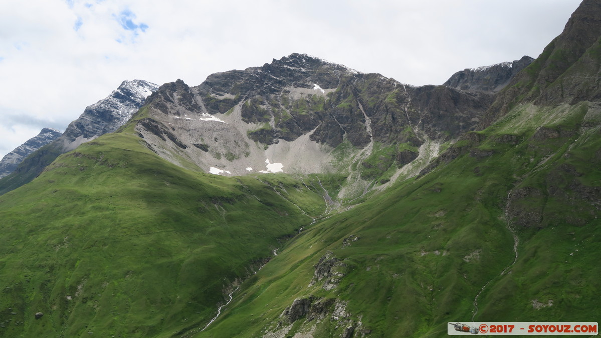 Col de l'Iseran - Vallon de la Lenta
Mots-clés: Auvergne-Rhône-Alpes Bonneval-sur-Arc FRA France geo:lat=45.40095104 geo:lon=7.03880310 geotagged Haute Maurienne Col de l'Iseran Montagne Vallon de la Lenta Neige