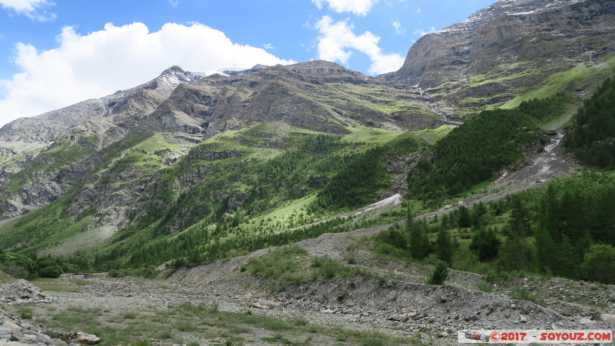 Bessans - La Goula
Mots-clés: Auvergne-Rhône-Alpes Bessans FRA France geo:lat=45.30866617 geo:lon=7.03622818 geotagged Vincendières Haute Maurienne Montagne Neige