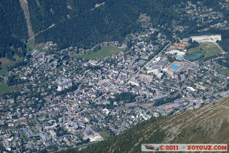 Téléphérique de l'aiguille du Midi - vue sur Chamonix
Mots-clés: Chamonix-Mont-Blanc FRA France geo:lat=45.87833495 geo:lon=6.88782692 geotagged Les Bossons RhÃ´ne-Alpes