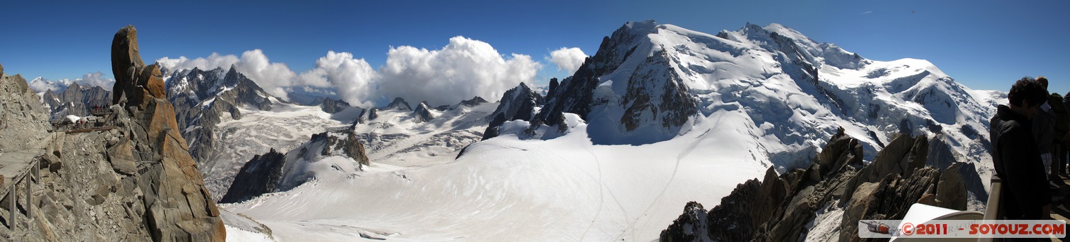 Téléphérique de l'aiguille du Midi - Piton Sud et Mont Blanc
Mots-clés: Chamonix-Mont-Blanc FRA France geo:lat=45.87833495 geo:lon=6.88782692 geotagged Les Bossons RhÃ´ne-Alpes Neige Montagne panorama