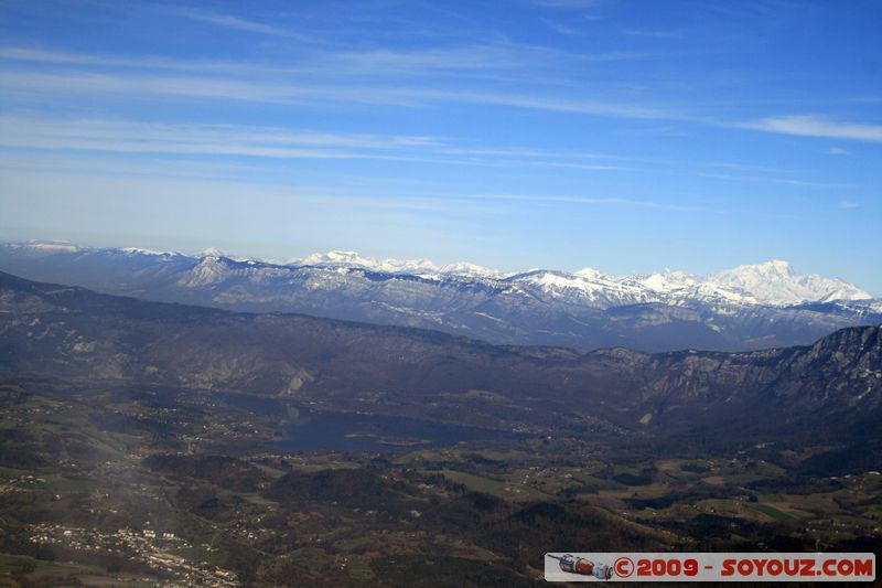 Tour des Lacs - Lac d'Aiguebelette et Mont-Blanc
