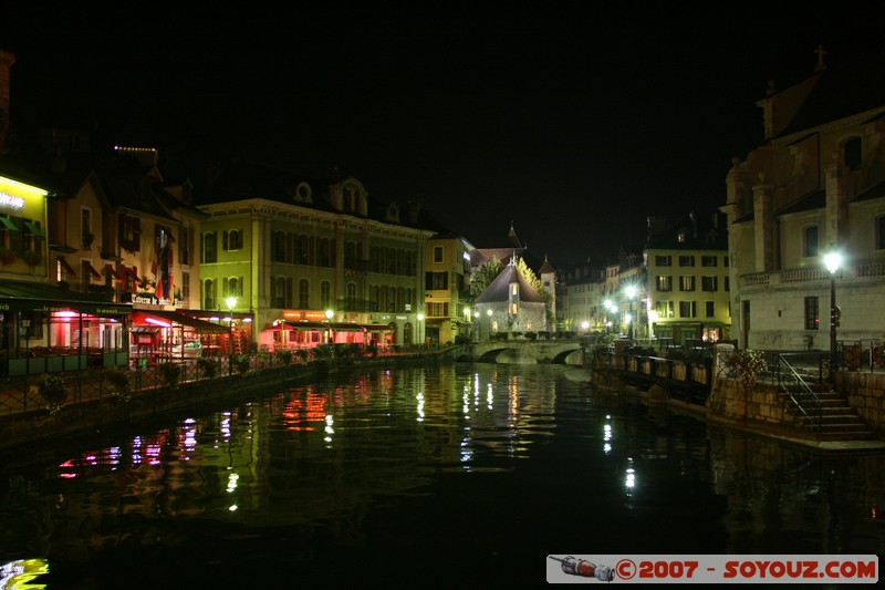Annecy By Night - Les quais du Thiou
Mots-clés: Nuit