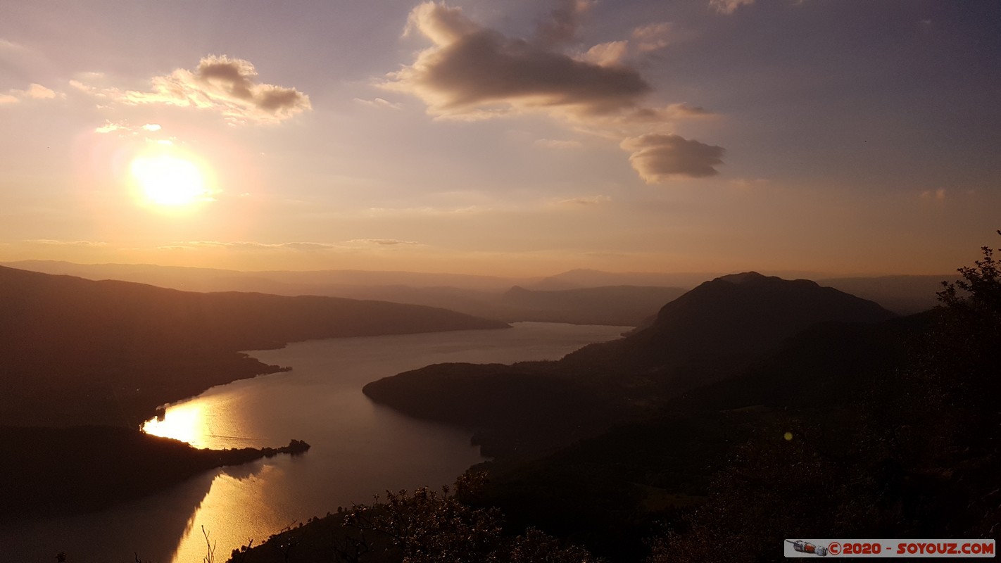 Col de la Forclaz - Lac d'Annecy au soleil couchant
Mots-clés: Auvergne-Rh&ocirc;ne-Alpes FRA France geo:lat=45.81450040 geo:lon=6.24674482 geotagged Montmin Rovagny Col de la Forclaz Montagne Lac Lac d'Annecy soleil sunset Lumiere