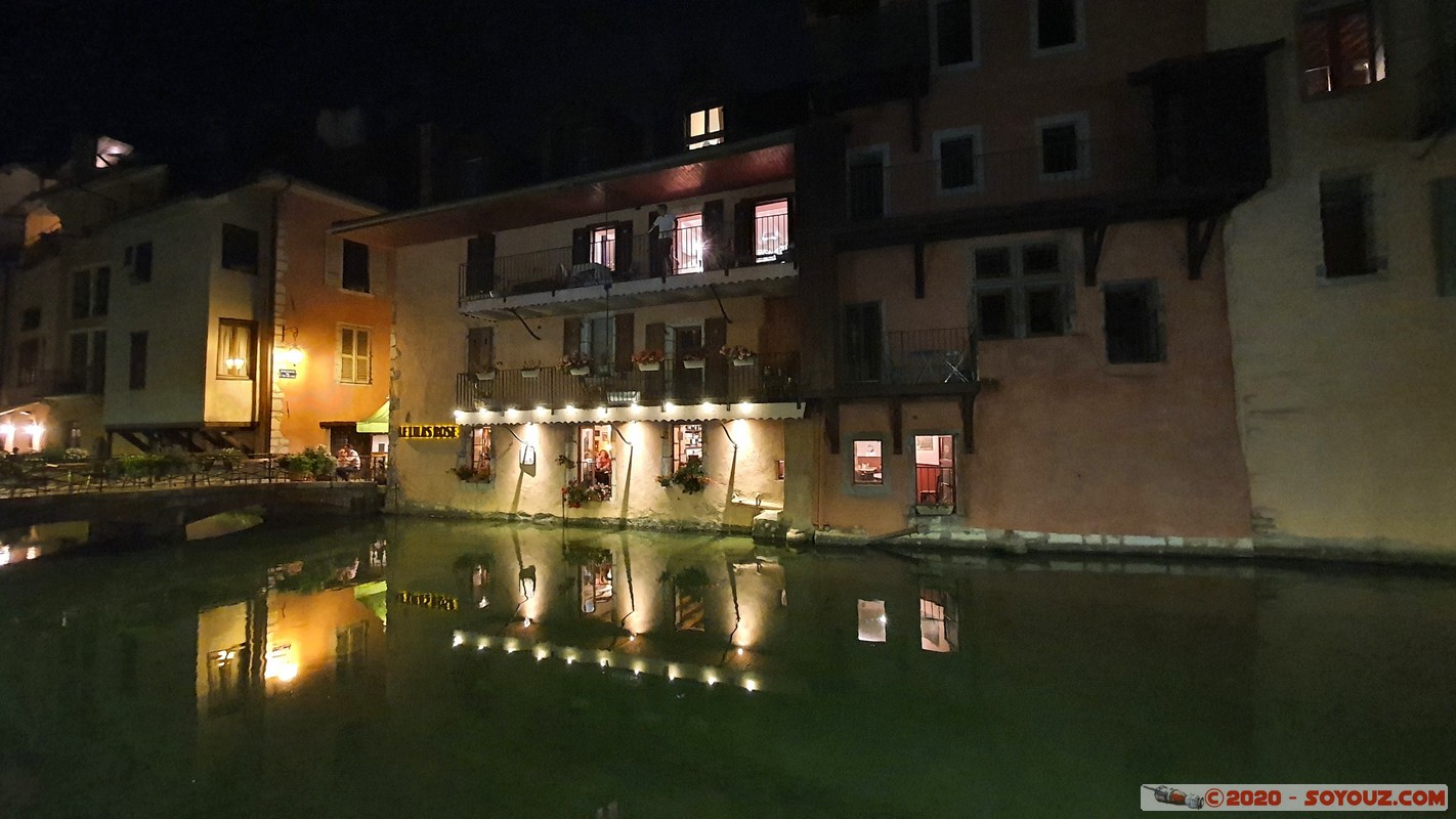 Annecy by night - Vieille ville
Mots-clés: Annecy Auvergne-Rhône-Alpes FRA France geo:lat=45.89894040 geo:lon=6.12432540 geotagged Nuit Le Thiou