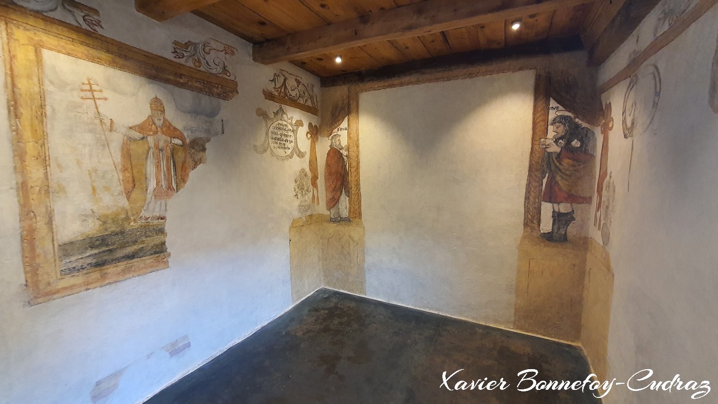 Annecy-le-Vieux - La Cour De l'Abbaye
Mots-clés: Annecy-le-Vieux Auvergne-Rh&ocirc;ne-Alpes FRA France geo:lat=45.91693101 geo:lon=6.14076599 geotagged La Cour De l'Abbaye peinture Religion fresques