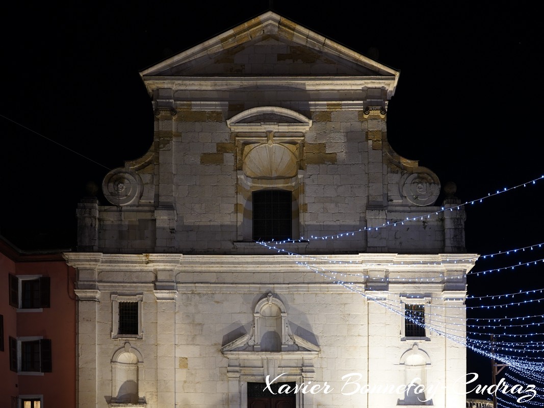 Vieille Ville Annecy by Night - Eglise Saint Fran&ccedil;ois de Sales
Mots-clés: Annecy Auvergne-Rh&ocirc;ne-Alpes FRA France geo:lat=45.89862146 geo:lon=6.12782836 geotagged Vieille Ville Nuit Eglise Religion Eglise Saint Fran&ccedil;ois de Sales