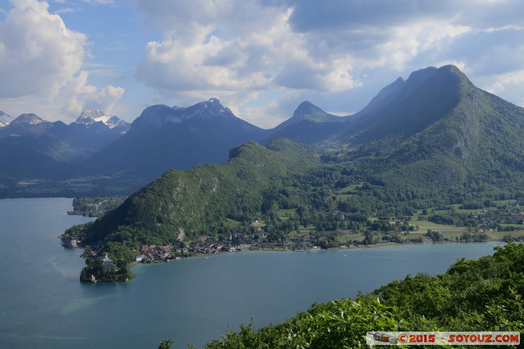 Sentier du Roc de Chere - vue sur Duingt
Mots-clés: FRA France geo:lat=45.84372869 geo:lon=6.20437747 geotagged Rhône-Alpes Talloires Lac chateau Montagne