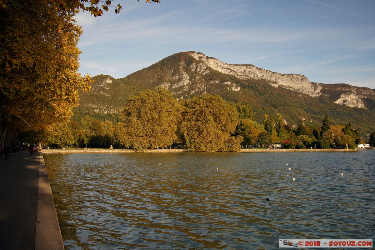 Annecy - Avenue d'Albigny - Mont Veyrier
Mots-clés: Lac Mont Veyrier Avenue d'Albigny