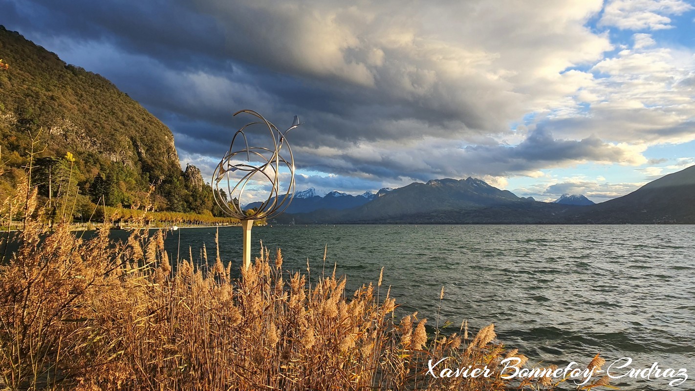 Annecy-le-Vieux - Albigny
Mots-clés: Albigny Annecy-le-Vieux Auvergne-Rh&ocirc;ne-Alpes FRA France geo:lat=45.90536798 geo:lon=6.15766190 geotagged Lac Lac d'Annecy Montagne sculpture Lumiere