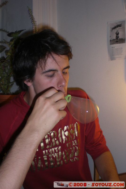 Budapest Bubble - Bubbling
