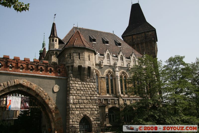 Budapest - Vajdahunyad vara
Mots-clés: chateau