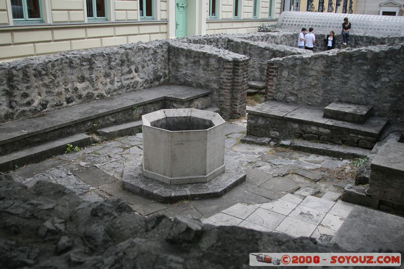 Pecs - Memi Pasa Furdoje (bath)
Mots-clés: Ruines