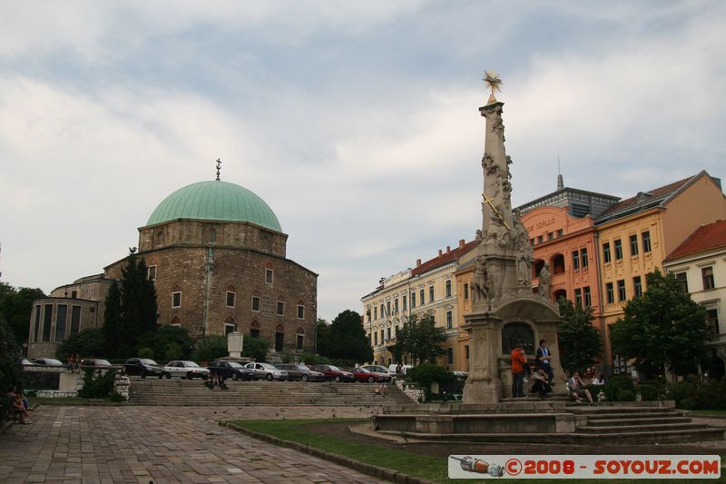 Pecs - Mecset Templom and Holy Trinity column
Mots-clés: Eglise Mosque