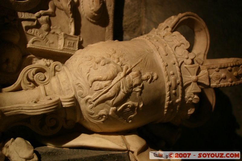 Crypte
Mots-clés: Eglise