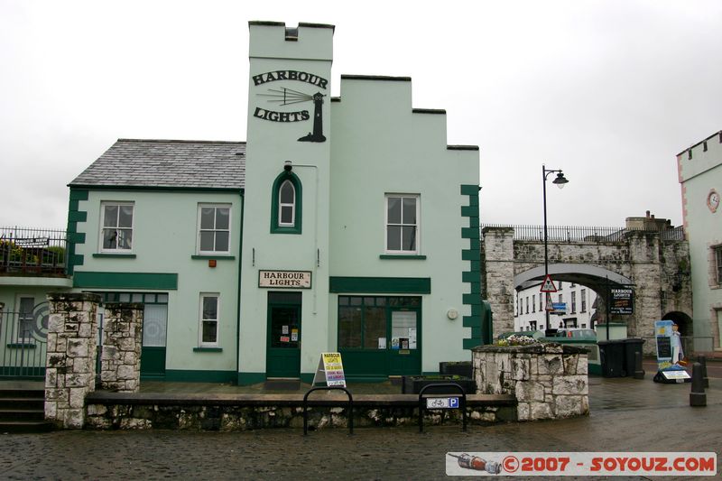 Harbour Lights
Mots-clés: pub