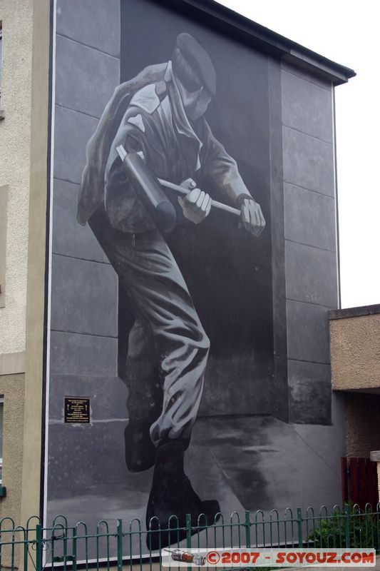 Operation Motorman (The Summer Invasion)
The Bogside Artists - The People's Gallery
Mots-clés: fresques politiques The Bogside Artists