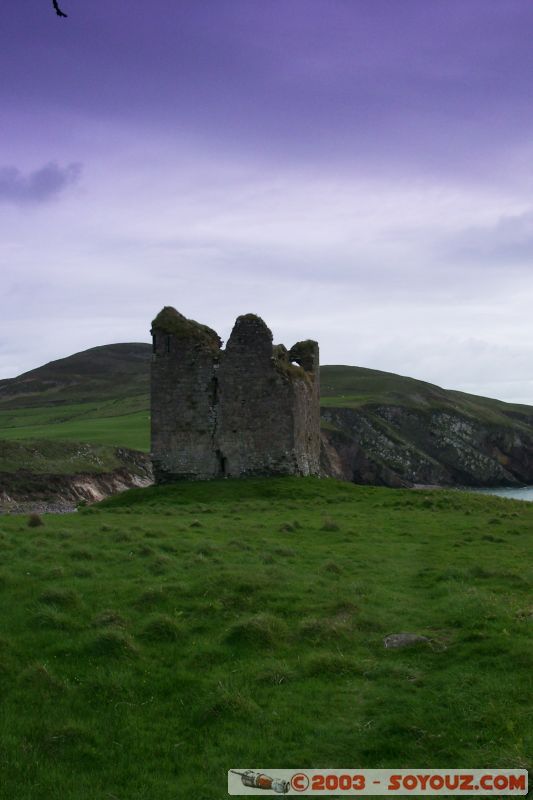 Dingle Peninsula - Minard Castle

