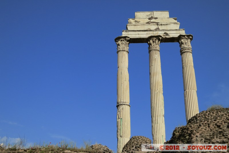 Roma - Foro Romano - Tempio di Castor e Pollux
Mots-clés: Campitelli geo:lat=41.89183931 geo:lon=12.48539136 geotagged ITA Italie Lazio Roma patrimoine unesco Ruines Romain Tempio di Castor e Pollux