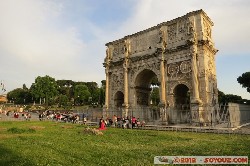 Roma - Arco di Costantino
Mots-clés: Campitelli geo:lat=41.89006307 geo:lon=12.49044925 geotagged ITA Italie Lazio Roma patrimoine unesco Ruines Romain Arco di Costantino sunset