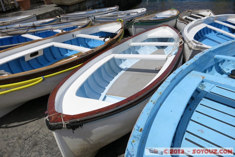 Capri - Marina Grande
Mots-clés: Campania Capri geo:lat=40.55557961 geo:lon=14.24158559 geotagged ITA Italie Marina Grande Di Capri bateau