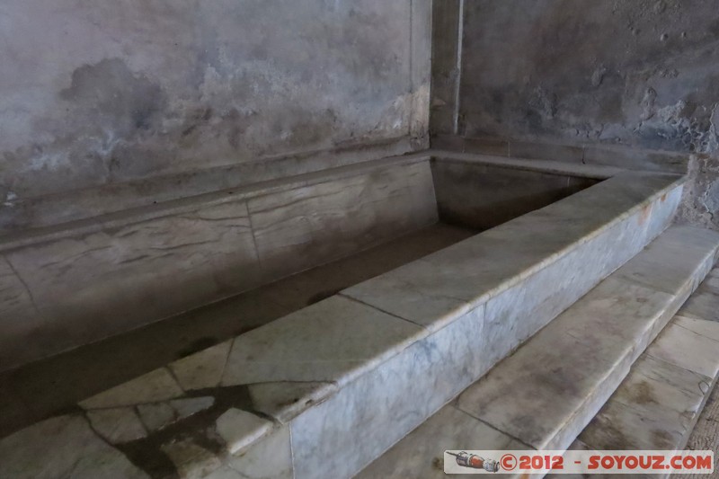 Pompei Scavi - Terme del Foro
Mots-clés: Campania geo:lat=40.75048648 geo:lon=14.48384629 geotagged ITA Italie Pompei Scavi Ruines Romain patrimoine unesco Terme del Foro Thermes Regio VII