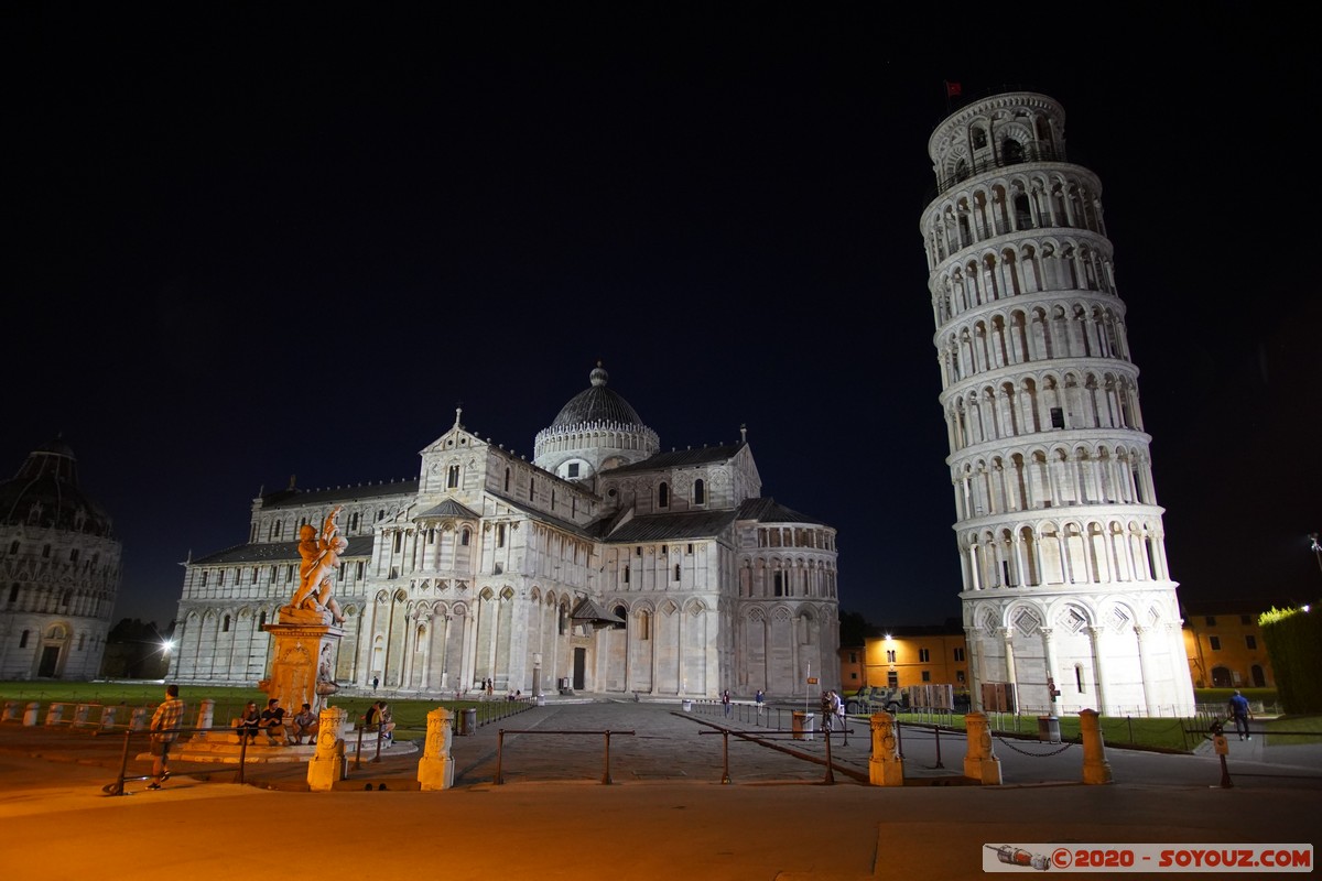 Pisa by night - Duomo e Torre di Pisa
Mots-clés: geo:lat=43.72242133 geo:lon=10.39643202 geotagged ITA Italie Pisa Roman Catholic Archidiocese of Pisa Toscana Piazza dei Miracoli Eglise Nuit Duomo di Pisa Torre di Pisa patrimoine unesco