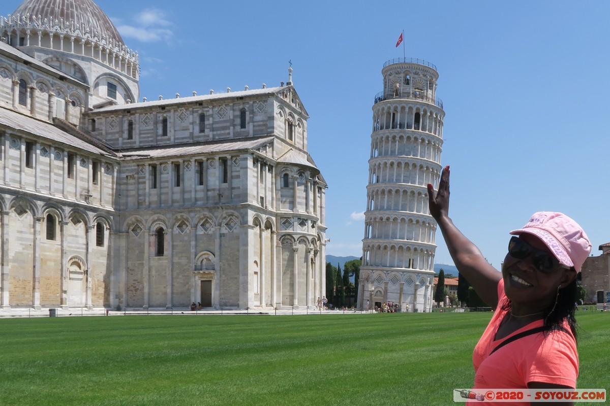 Pisa - Duomo e Torre di Pisa
Mots-clés: geo:lat=43.72262284 geo:lon=10.39501262 geotagged ITA Italie Pisa Roman Catholic Archidiocese of Pisa Toscana Piazza dei Miracoli Eglise Torre di Pisa