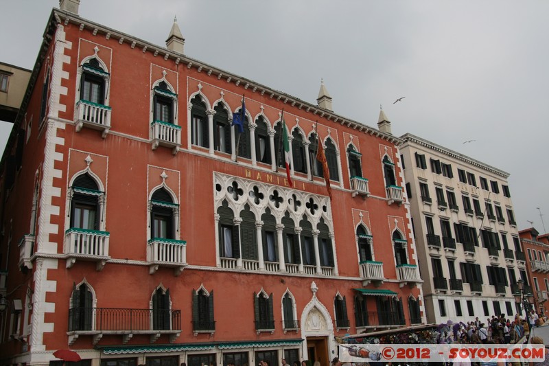 Venezia - Riva degli Schiavoni - Danieli
Mots-clés: geo:lat=45.43367722 geo:lon=12.34198278 geotagged ITA Italie Sesti&Atilde;&uml;re di San Marco Veneto Venezia patrimoine unesco