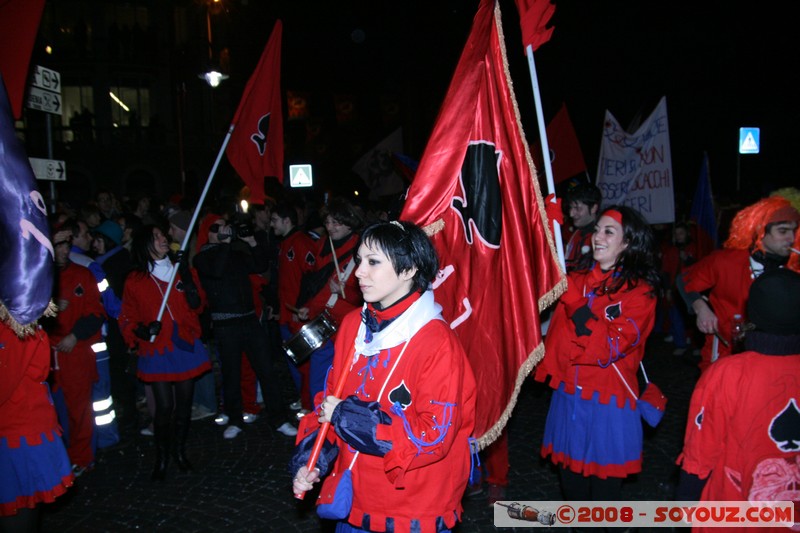 Storico Carnevale di Ivrea - Asso di Picche
Mots-clés: Nuit