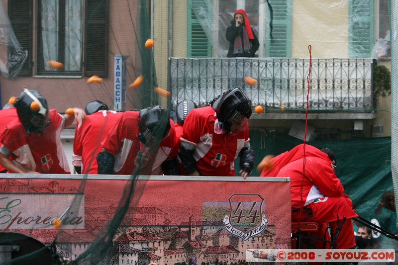 Ivrea - Battaglia delle Arance - Tuchini Del Borghetto e la Vecchia Eporedia
