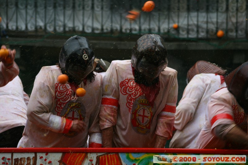Ivrea - Battaglia delle Arance - Tuchini Del Borghetto e Eporediae Imperatores
