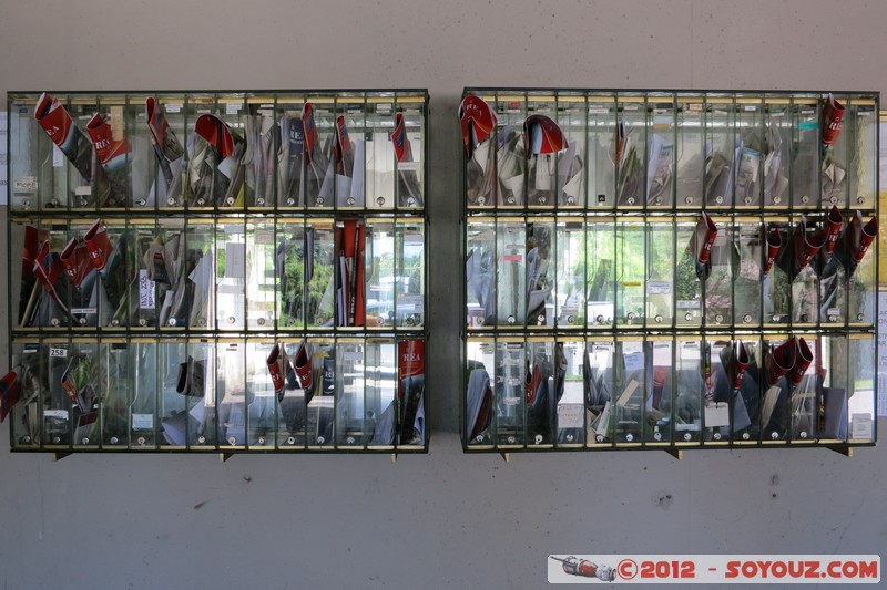 Ivrea - Unita residenziale Ovest: Talponia - 1971
Mots-clés: Banchette geo:lat=45.45820667 geo:lon=7.86834067 geotagged ITA Italie Ivrea Piemonte Architecture