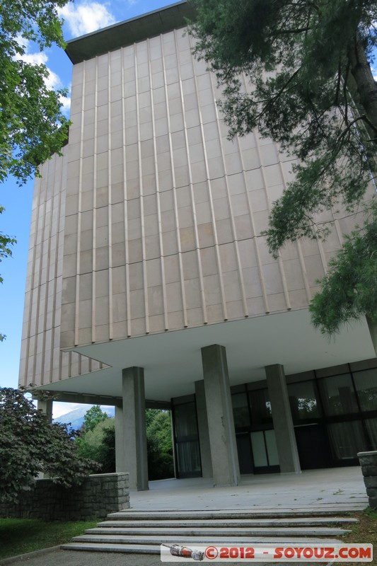 Ivrea - Olivetti - Palazzo uffici - 1964
Mots-clés: Banchette geo:lat=45.45282231 geo:lon=7.86395972 geotagged ITA Italie Ivrea Piemonte Architecture