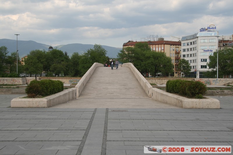 Skopje - Kamen Most (stone bridge)
