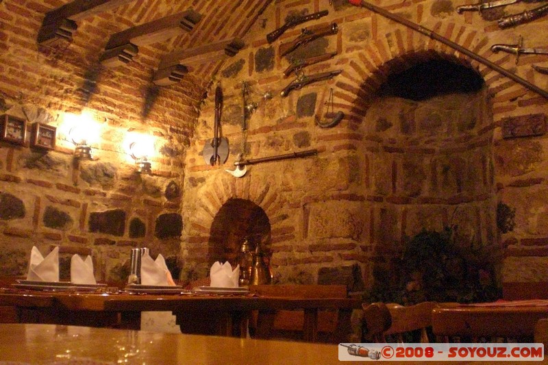 Skopje - Kapan Han - Beerhouse An
Mots-clés: Nuit