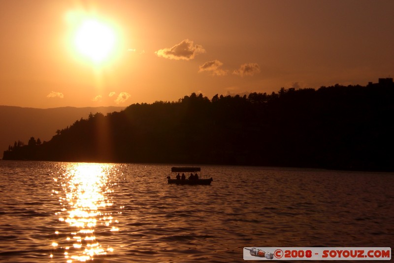 Le long du lac Ohrid - sunset
Mots-clés: patrimoine unesco sunset Lac