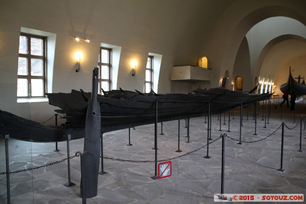 Bygdoy - Vikingskipshuset - Tune Viking Ship
Mots-clés: Akershus Bygd&oslash;y geo:lat=59.90497657 geo:lon=10.68479152 geotagged Lysaker NOR Norv&egrave;ge Norway Vikingskipshuset bateau Drakkar Tune Viking Ship