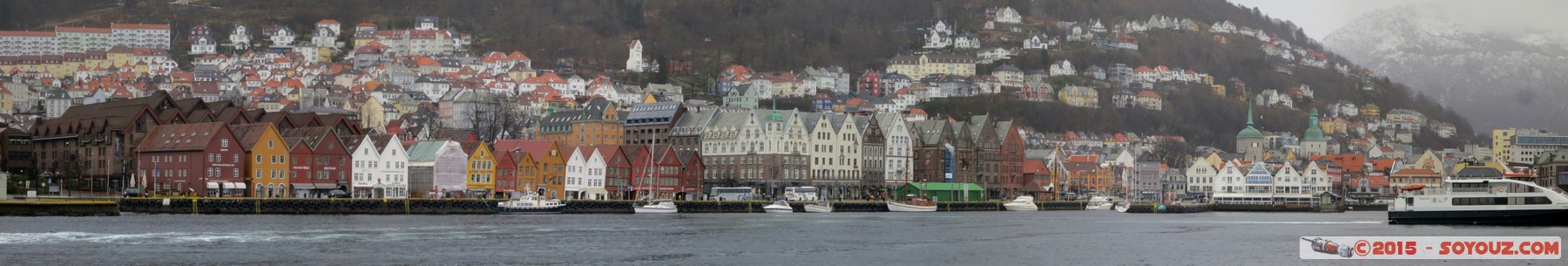 Bergen - Bryggen / World Heritage - panorama
Stitched Panorama
Mots-clés: Bergen geo:lat=60.39659092 geo:lon=5.31835376 geotagged Hordaland NOR Norv&egrave;ge Norway Strandside Bryggen patrimoine unesco panorama
