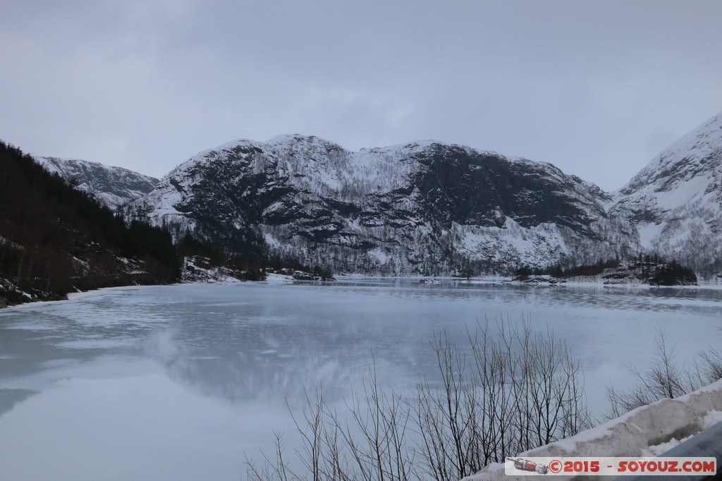 Hordaland - Storevatnet
Mots-clés: geo:lat=60.83861343 geo:lon=5.59090000 geotagged Hordaland Matre Matredal NOR Norv&egrave;ge Norway Storevatnet Lac Neige Montagne