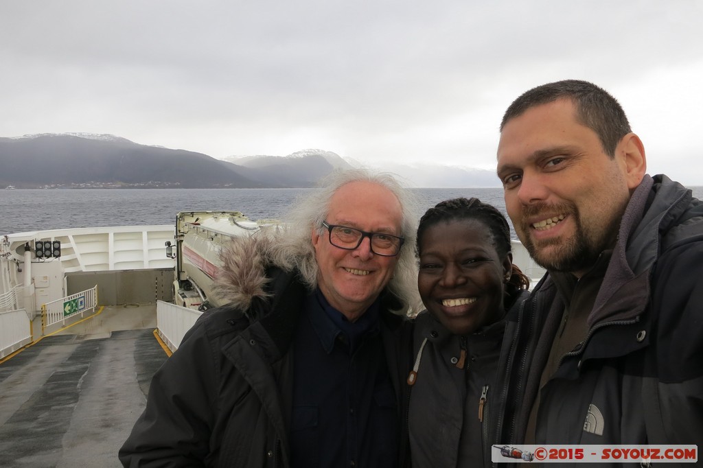 Sognefjord - Ferry Oppedal/Lavik
Mots-clés: geo:lat=61.06846900 geo:lon=5.50419700 geotagged Lavik NOR Norv&egrave;ge Sogn og Fjordane Ytre Oppedal Norway Sognefjord Fjord bateau