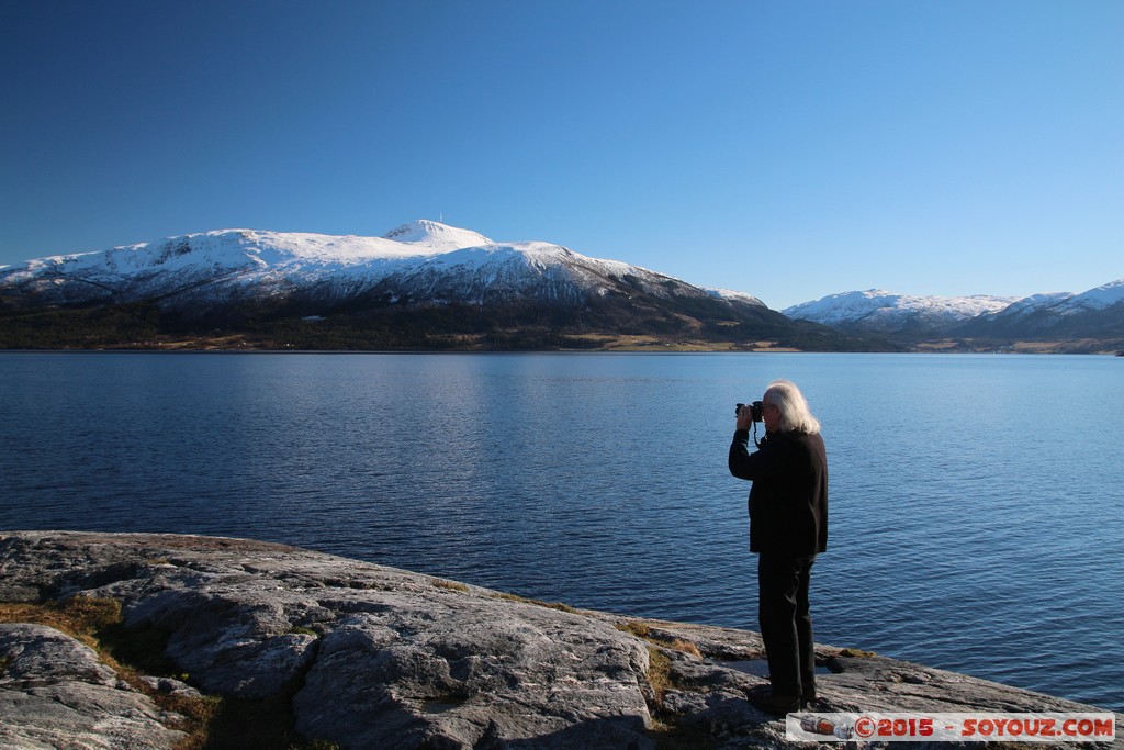 More og Romdal - Bergsoysundbrua
Mots-clés: Berge geo:lat=62.98933650 geo:lon=7.88200433 geotagged More og Romdal NOR Norv&egrave;ge Torvikbukt Norway Bergsoysundbrua Montagne Fjord Neige