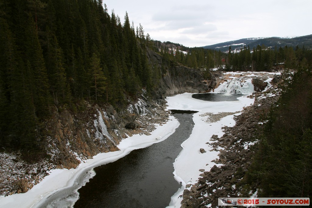 Berget - Hyttfossen waterfall
Mots-clés: len Bendosen geo:lat=62.85984633 geo:lon=11.21239050 geotagged NOR Norv&egrave;ge Sor-Trondelag Norway cascade Riviere Neige