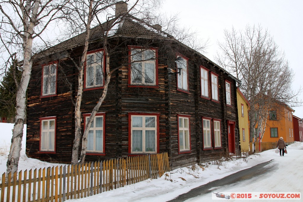 Roros - Svenskveien
Mots-clés: geo:lat=62.57973520 geo:lon=11.39241560 geotagged Haugan NOR Norv&egrave;ge R&oslash;ros Sor-Trondelag Norway patrimoine unesco Svenskveien